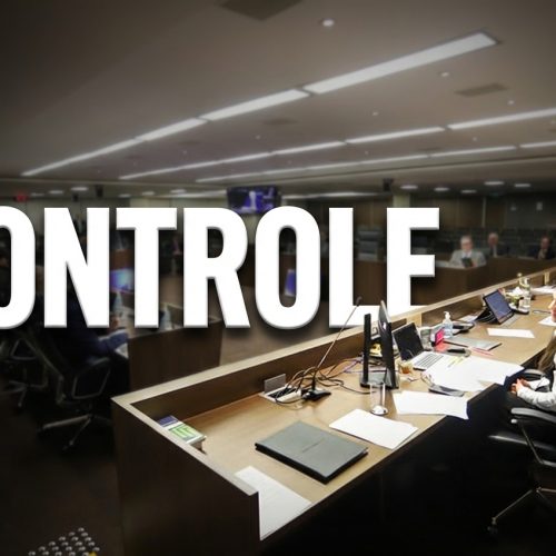 O Futuro do Dinheiro: A Promessa de Eficiência das CBDCs Esconde o Risco do Controle Total?